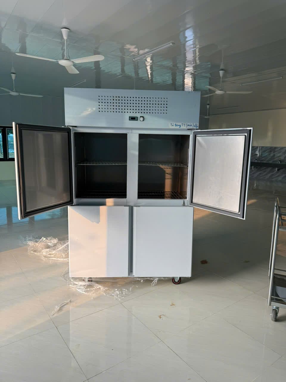 Tủ đông 4 cánh - Tủ Đông – Tủ Mát Wincoold chính hãng